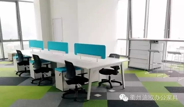 草莓视频官网在线观看家具空间