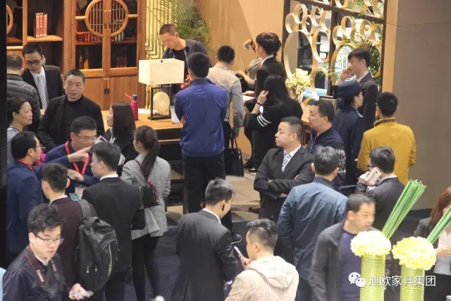 草莓视频官网在线观看家具国际范的展馆形象