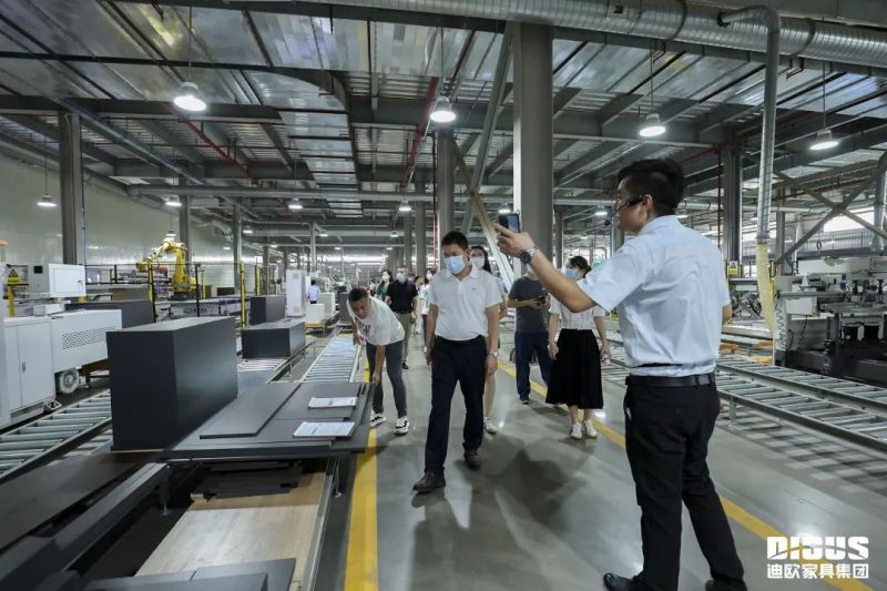草莓视频官网在线观看家具工厂